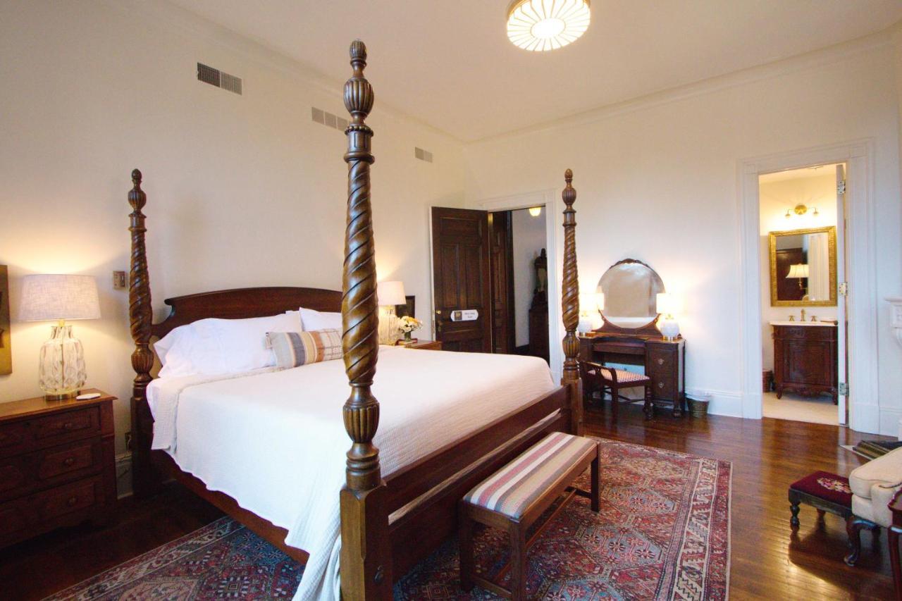 Louisville Bourbon Inn Kamer foto